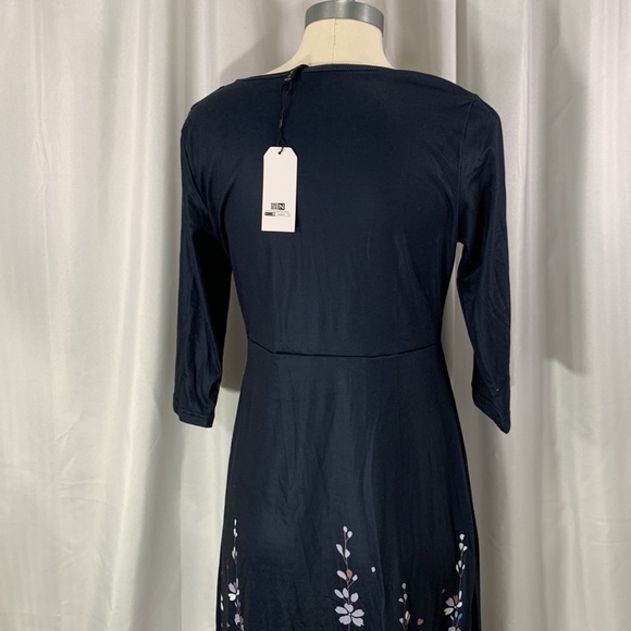 Soft Comfy Navy Floral Maxi Dress - Picture 5 of 12